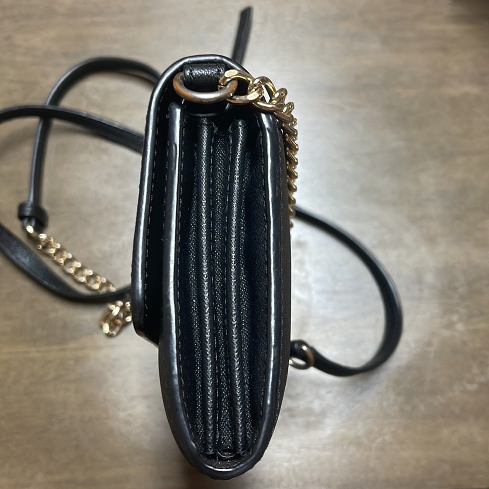 Michael Kors 3-in-1 crossbody - Picture 6 of 6